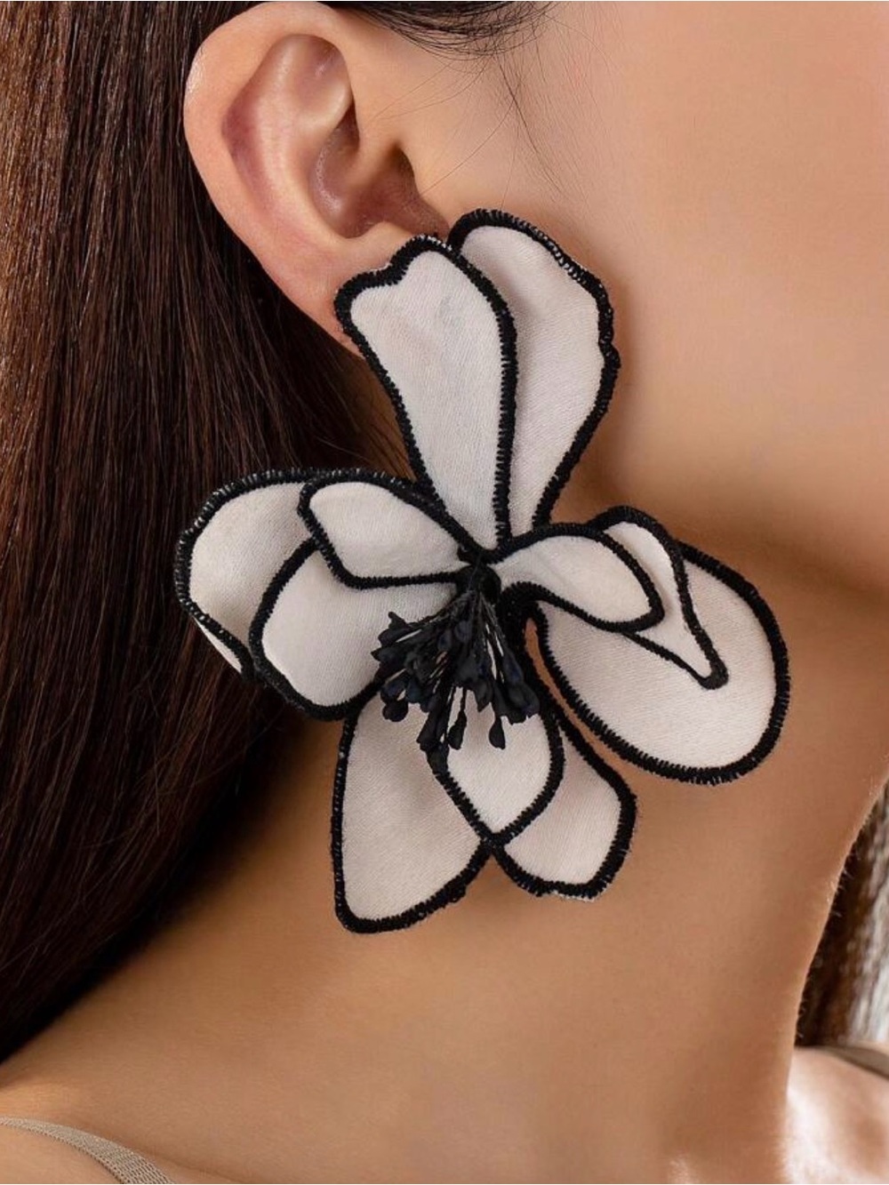 Elegant White & Black Floral Statement Earrings - Brand Unknown